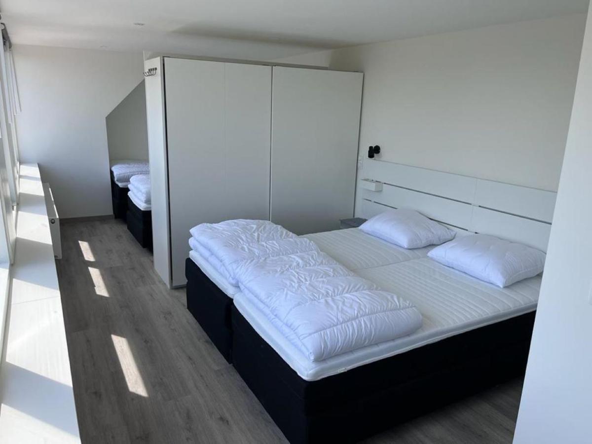 Comfortabele Woning Met Omheinde Tuin Aan Water Voor 12 P 우스버크 외부 사진